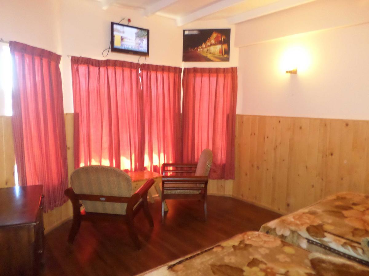 Vista Hotel Eden Hill 努沃勒埃利耶 外观 照片